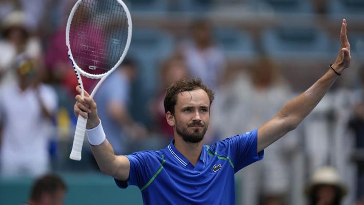 总决赛中凭 总决赛中凭