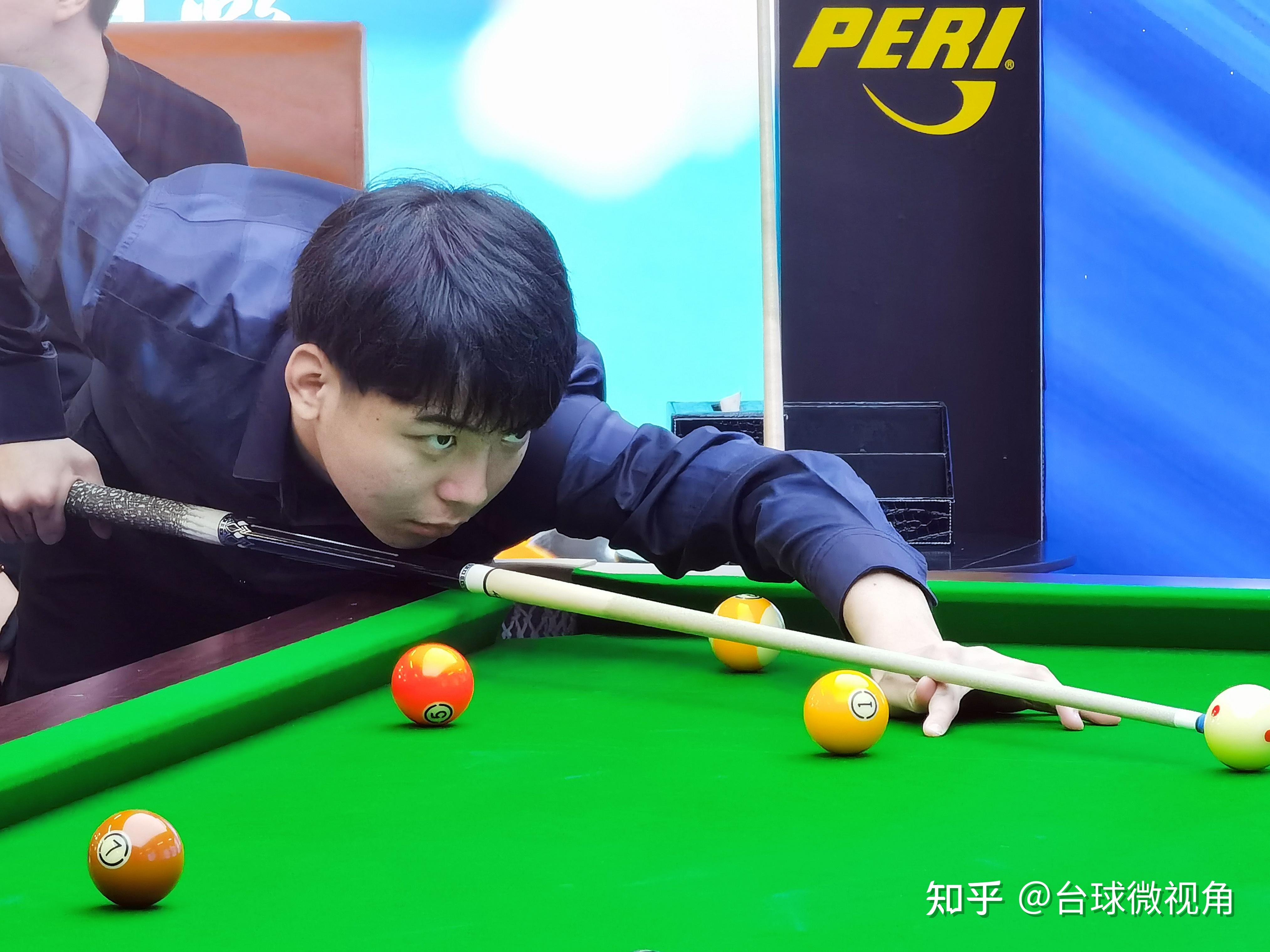 萨的横扫千 萨的横扫千