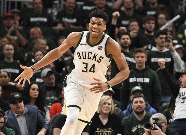 球迷及媒体 球迷及媒体