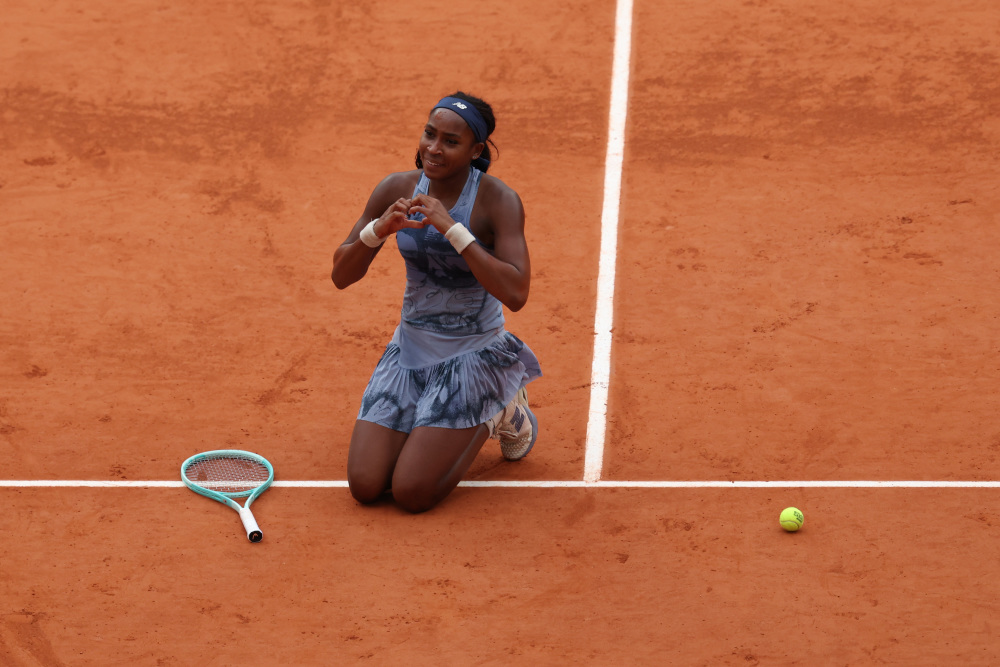 骆建佑凭借 骆建佑凭借